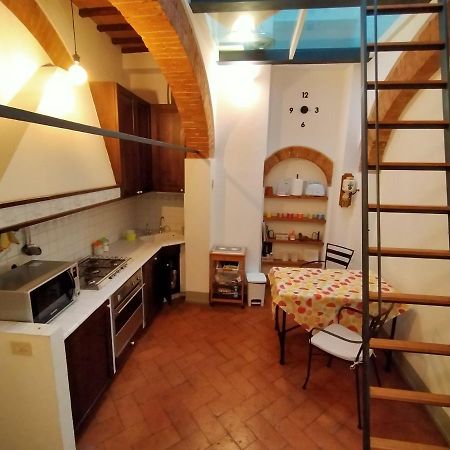Fuga D'Archi Apartment เซียนา ภายนอก รูปภาพ