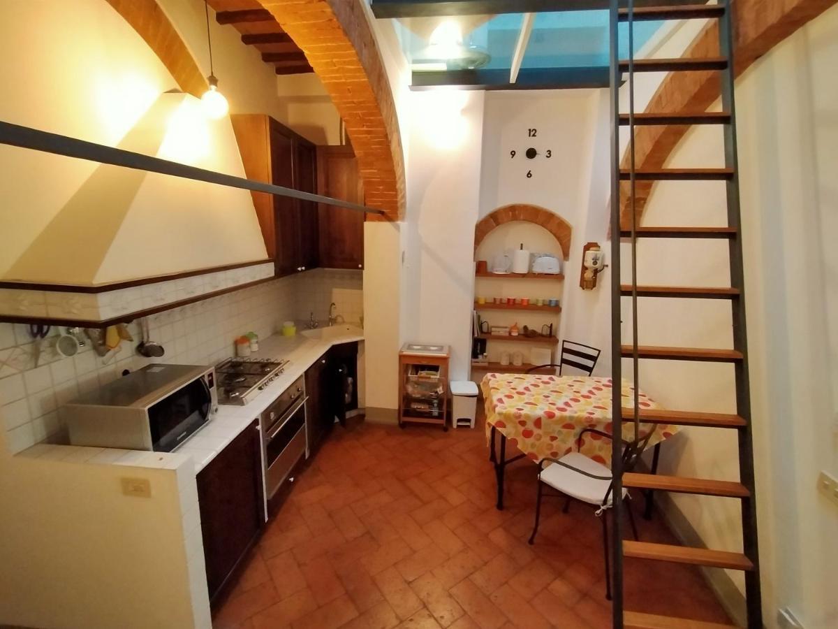 Fuga D'Archi Apartment เซียนา ภายนอก รูปภาพ