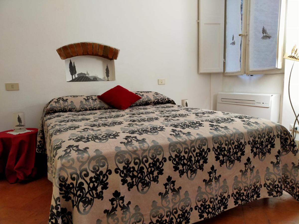 Fuga D'Archi Apartment เซียนา ภายนอก รูปภาพ